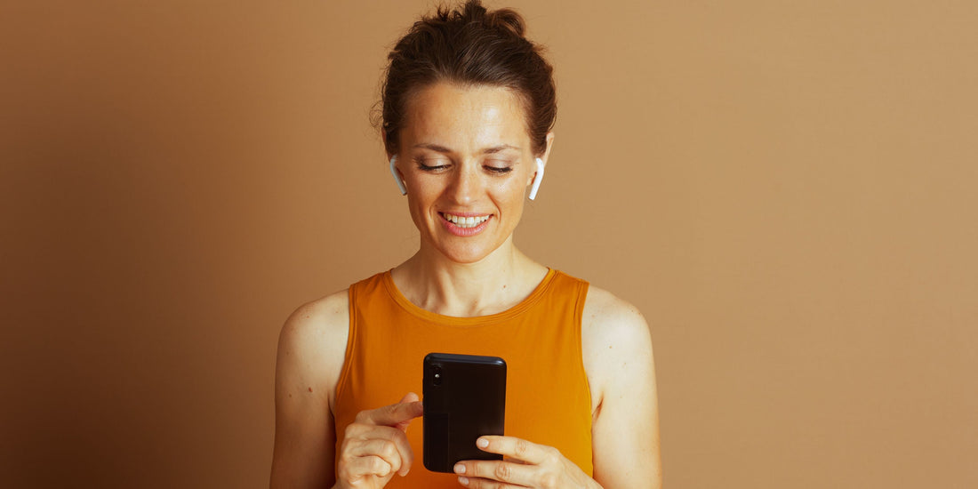 Wireless Earbuds vs Wired Earbuds: 7 Key Differences